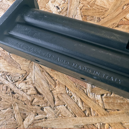 BERETTA - Chargeur 12 coups Acier d'Origine pour 81 / 81FS Cal. 7.65mm 32ACP