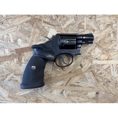 OCCASION VENDUE - Revolver Smith & Wesson Model 10 10-7 Snub Nose Canon 2 pouces Cal. 38 Special