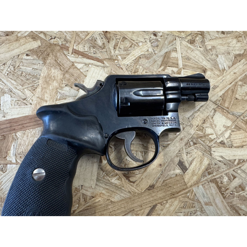 OCCASION VENDUE - Revolver Smith & Wesson Model 10 10-7 Snub Nose Canon 2 pouces Cal. 38 Special