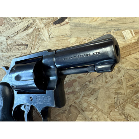 OCCASION VENDUE - Revolver Smith & Wesson Model 10 10-8 Canon 3 pouces Cal. 38 Special