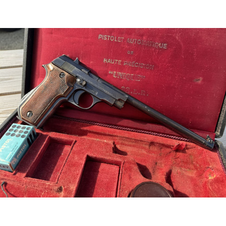 OCCASION VENDUE - Pistolet UNIQUE Mod. 52 Haute Précision Cal. 22LR