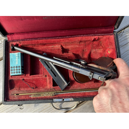 OCCASION VENDUE - Pistolet UNIQUE Mod. 52 Haute Précision Cal. 22LR