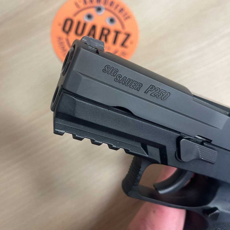 OCCASION VENDUE - Pistolet SIG SAUER P250 9mm