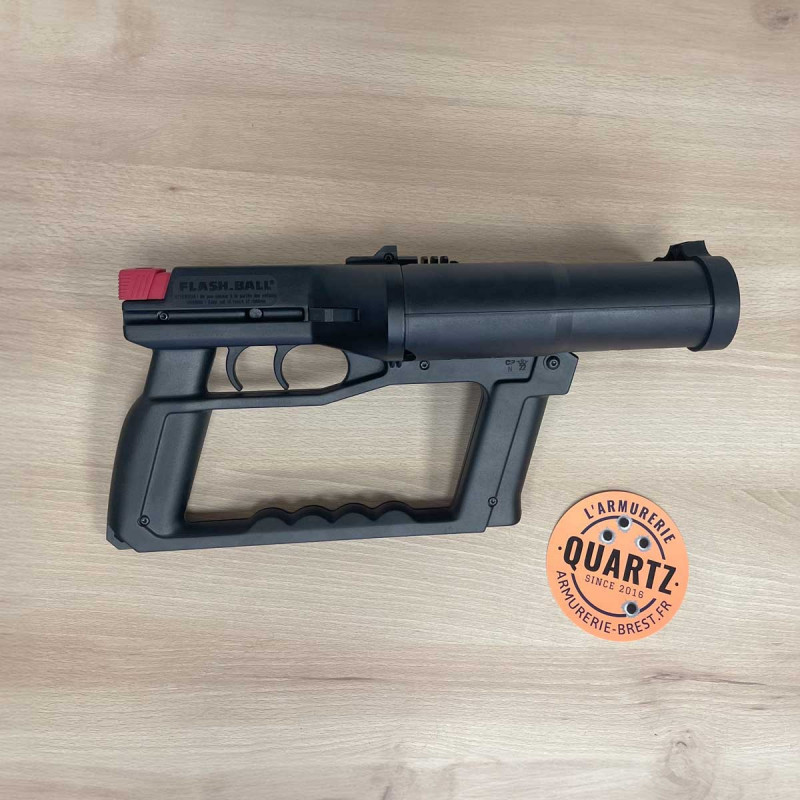 Flash Ball COMPACT + 4 cartouches 200 joules*