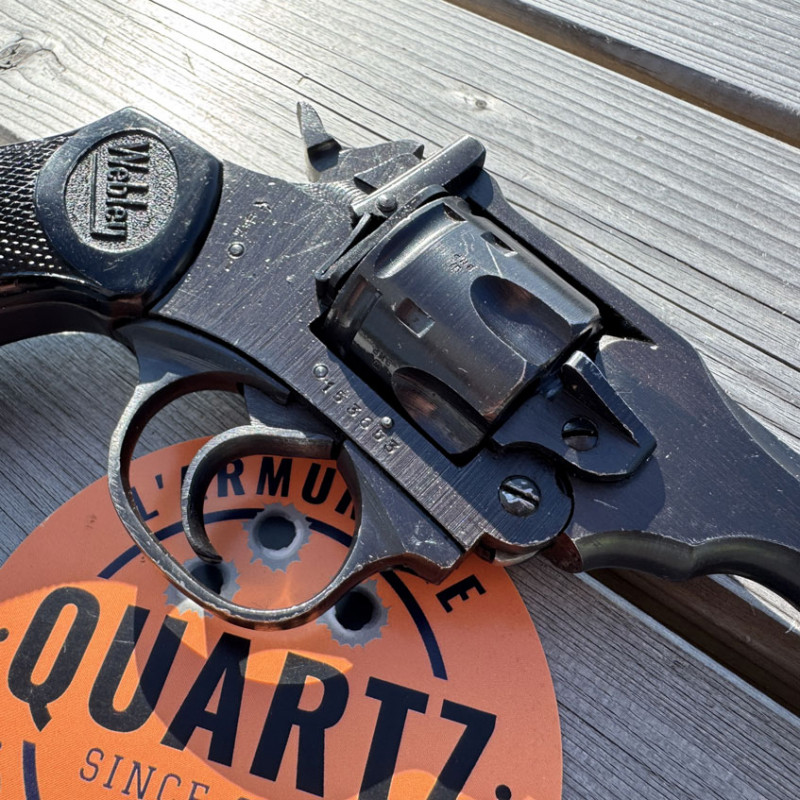 OCCASION - WEBLEY & SCOTT Mark IV Canon 5 pouces Cal. 38 S&W "WAR FINISH" WWII - GRADE A+