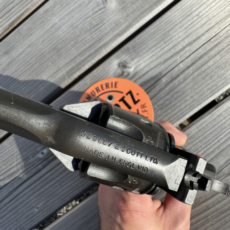 OCCASION - WEBLEY & SCOTT Mark IV Canon 4 pouces Cal. 38 S&W "WAR FINISH" WWII - GRADE A