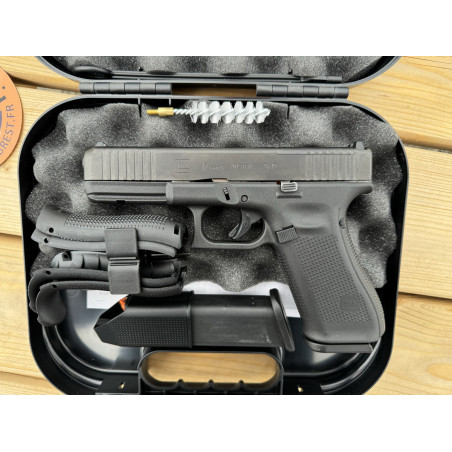 GLOCK 17 MOS Gen5 FS cal. 9x19mm